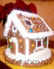 Имбирный домик ручной работы . . Пряничные домики - один из самых популярных новогодних подарков .Имбирные домики могут быть украшены по вашим эскизам, пожеланиям. Домик ручной работы-лучший подарок для ваших близких и друзей
